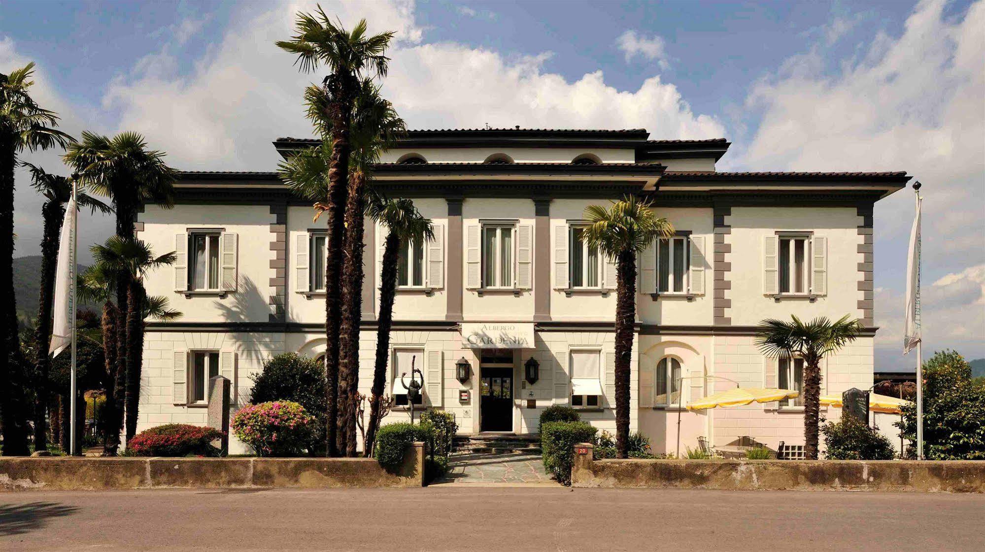Villa Garni Gardenia カズラノ エクステリア 写真