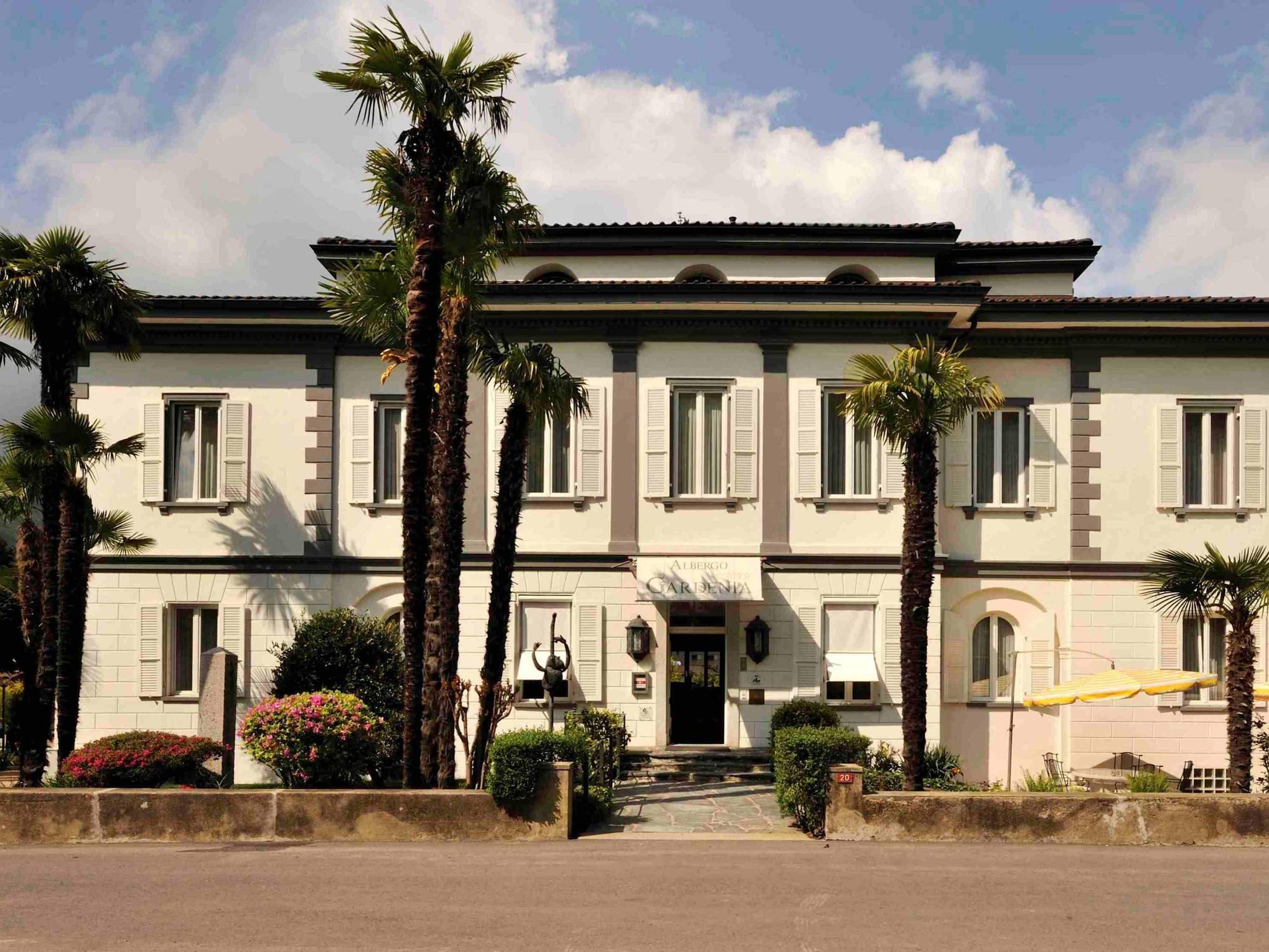 Villa Garni Gardenia カズラノ エクステリア 写真